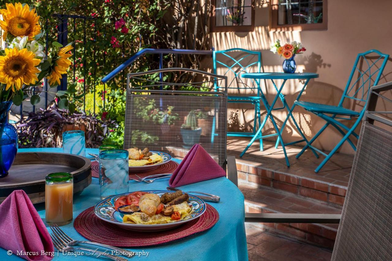 توسن إقامة وإفطار بفندق أدوبي روز إن المظهر الخارجي الصورة